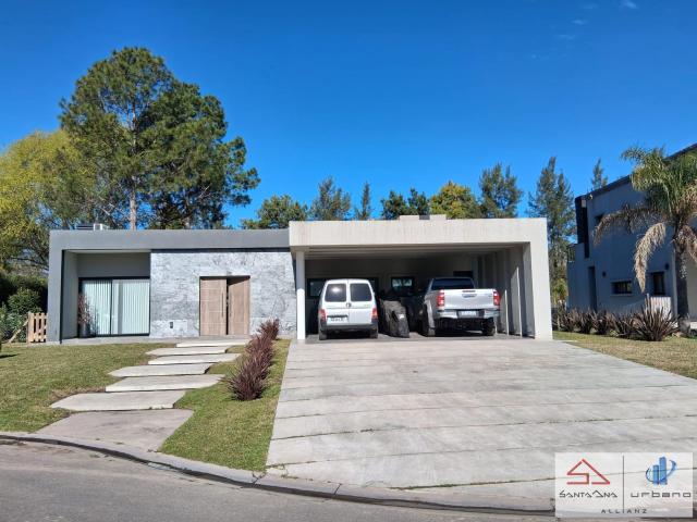 CASA EN TERRALAGOS ? 190m?