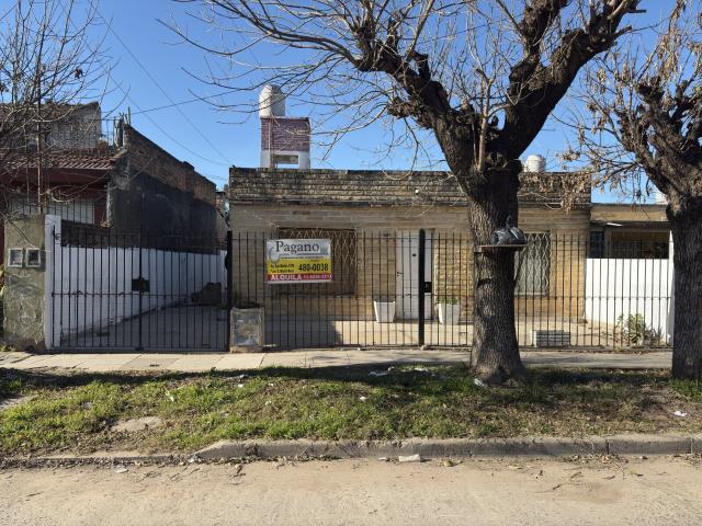 Casa en Terreno Propio de 300m²