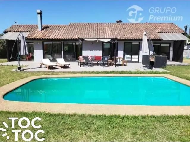 Casa en Tomé