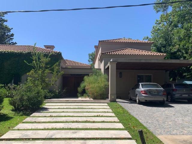 Casa en Tortugas Country Club ? 756m? en Tortugas C.C