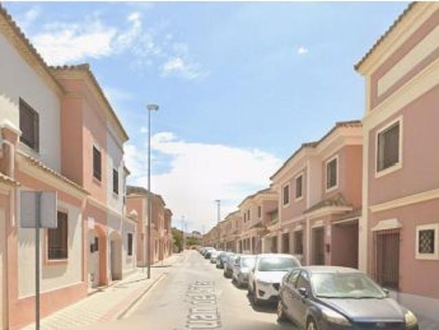 CASA EN UTRERA