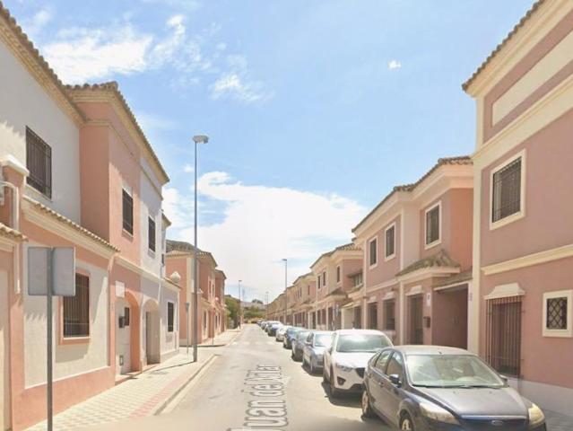 CASA EN UTRERA
