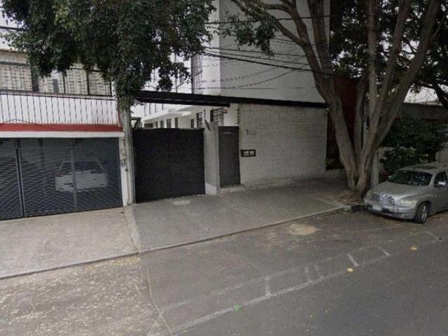 CASA EN UXMAL, CERCA DE PARQUE DE LOS VENADOS Y PLAZA UNIVERSIDAD E INSURGENTES, REMATE HIPOTECARIO