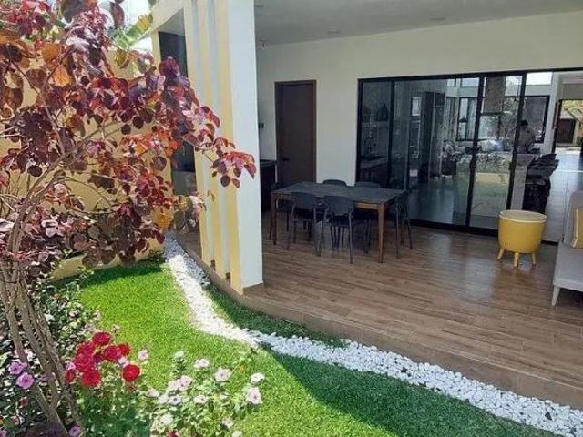CASA EN UN NIVEL EN JIUTEPEC