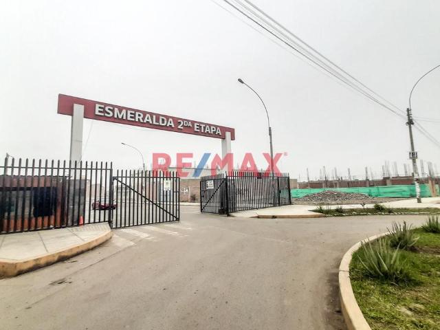 Casa En Urbanizacion Esmeralda 2 Carabayllo ¡ Es El Lienzo Perfecto Para Usar Tu Imaginacion En Tu Nuevo Hogar !