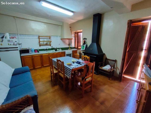 Casa en Valdeltormo
