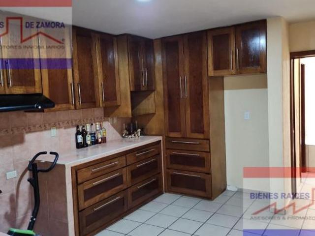 Casa en Valencia 1a. Sección