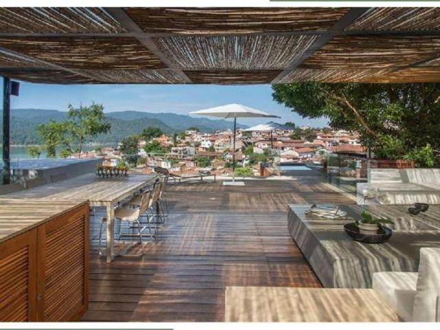 CASA EN VALLE DE BRAVO, SAN SEBASTIÁN