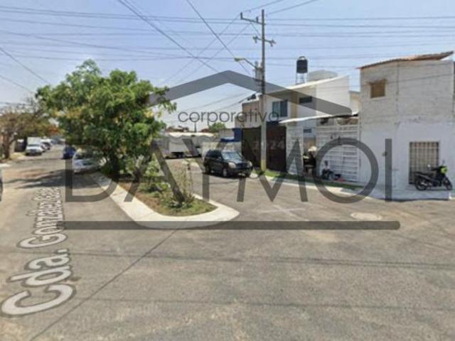 Casa en Valle de Las Heras, Olivos Tlaquepaque, 45610 San Pedro Tlaquepaque, Jal