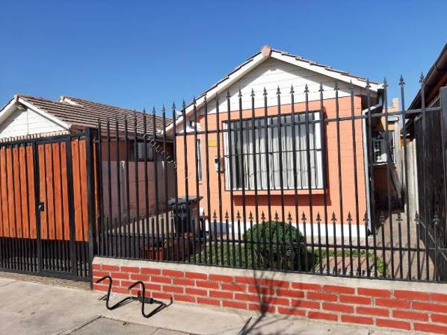 CASA EN VALLE GRANDE. EXCELENTE BARRIO