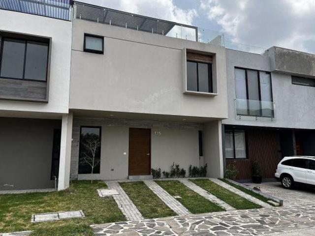 Casa en Valle Imperial coto Castaños, Zapopan Jalisco