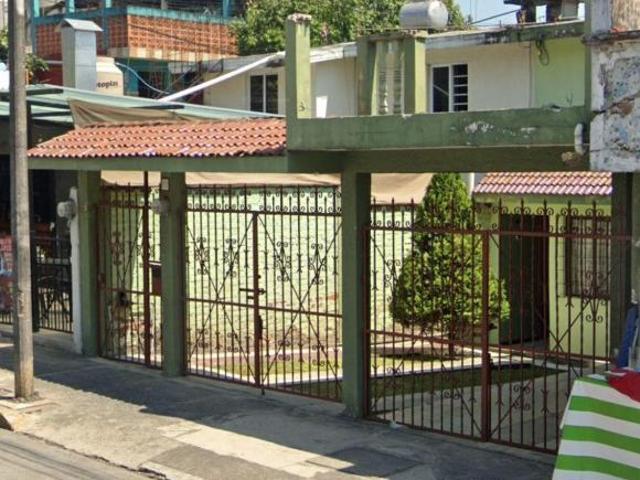 CASA EN VEDNTA  EN INFONAVIT POMODA XALAPA VERACRUZ