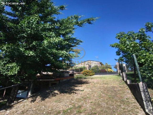 Casa en vennta, con finca de 1800 m2 en Mondariz