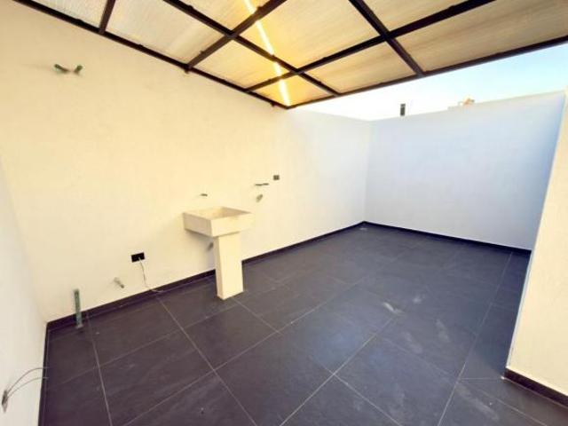 CASA EN VENTA MUY CERCA DE PLAZA DORADA EXCELENTE UBICACIÓN