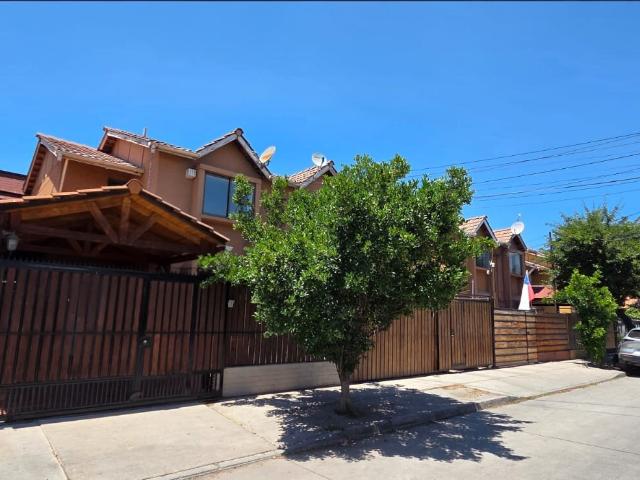 CASA EN VENTA, MAIPÚ, $ 110 MILLONES
