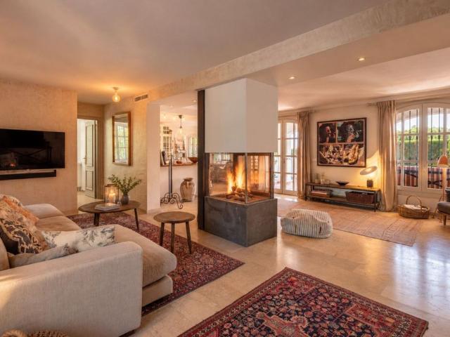 Casa en venta Marbella, España