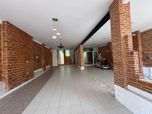 CASA EN VENTA MARIA MONTESSORI