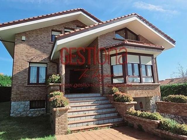 Casa en venta Marina de Cudeyo, España