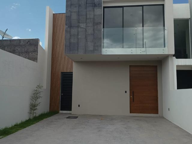 CASA EN VENTA MAYORCA RESIDENCIAL