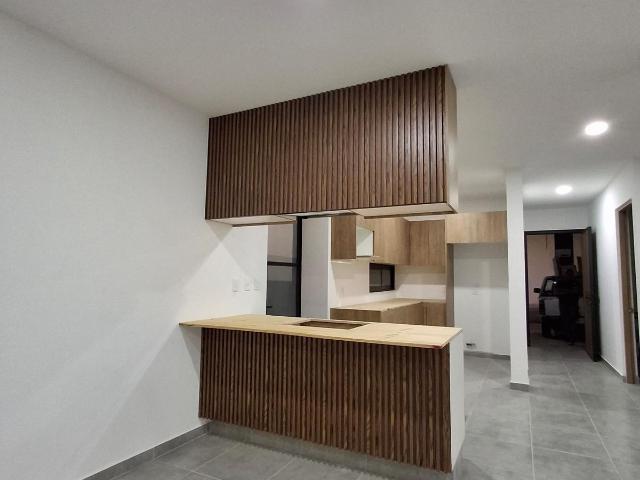 Casa en Venta Meseta, Estudio en PB o 4ta Rec?maras, 3 Rec?maras Amplias