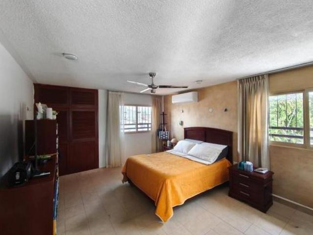 CASA EN VENTA MERIDA, GARCIA GINERES EN EXCELENTE CONDICIONES AVC 2069