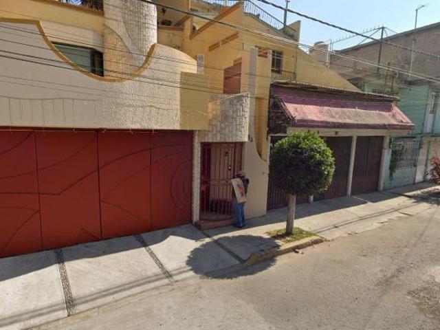 Casa en Venta Metropolitana 3a Sección Nezahualcoyotl Recuperación Bancaria