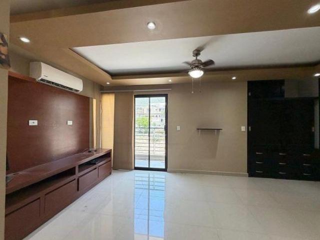 CASA EN VENTA MISION DE SANTA CATARINA