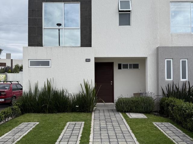 CASA EN VENTA MODELO ALISO ZINACANTEPEC