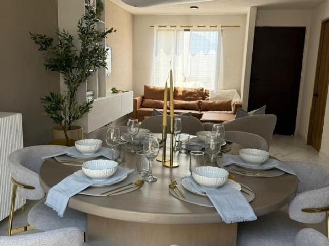 CASA EN VENTA MODELO BRESIA CALIMAYA