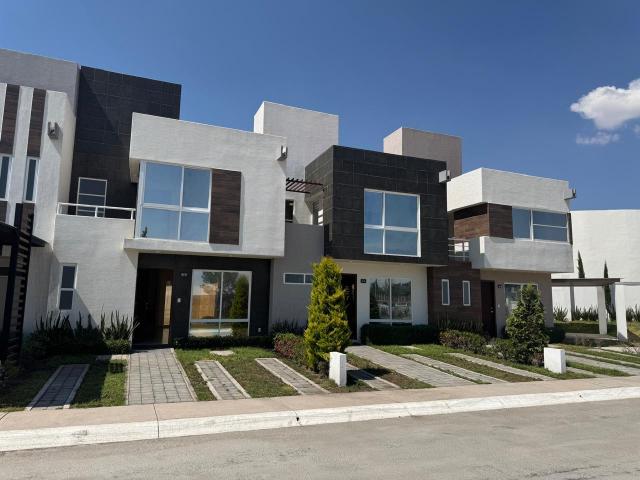 CASA EN VENTA MODELO SIENA ZINACANTEPEC