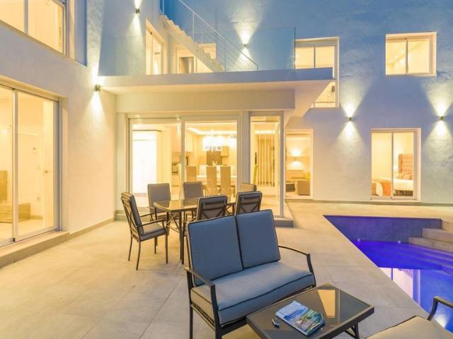 Casa en venta Nueva Andalucia, España