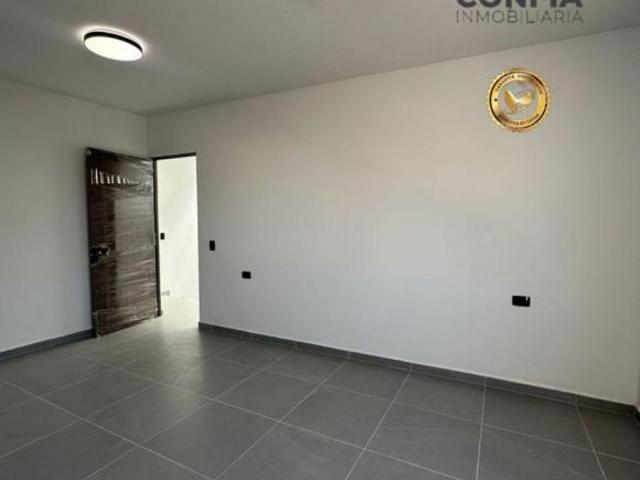CASA EN VENTA NUEVA COL. MAGISTRIAL
