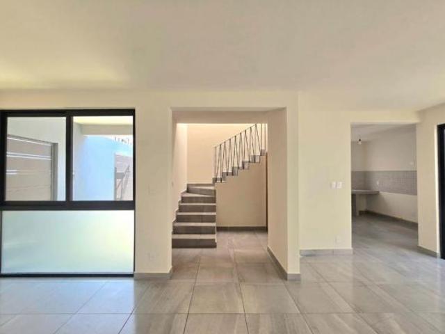 CASA EN VENTA NUEVA DE 3 RECAMARAS, SAN SEBASTIÁN TUTLA