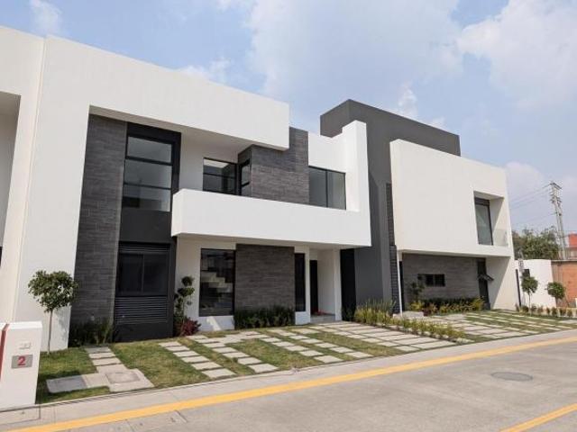 CASA EN VENTA NUEVA EN METEPEC, RESIDENCIAL PUERTA DE METEPEC