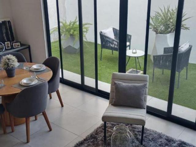 CASA EN VENTA NUEVA LOPEZ MATEOS SUR ANTES DE ALTA CALIFORNIA, CAMINO REAL A COLIMA