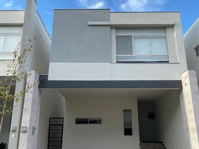 CASA EN VENTA, NOVELIA RESIDENCIAL