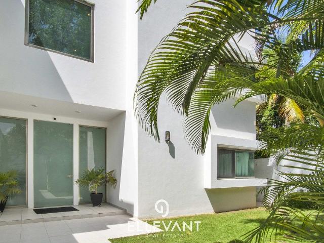 Casa en VENTA o RENTA amueblada Campestre