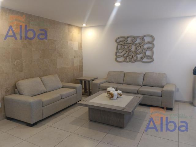 CASA EN VENTA O RENTA AMUEBLADA EN SAN TELMO I