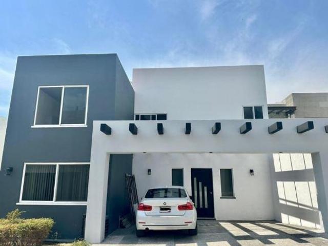 Casa en venta o renta, Burgos corinto