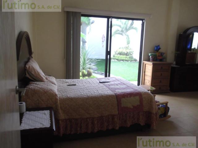 CASA EN VENTA O RENTA EN COLONIA LAS GRANJAS, CUERNAVACA