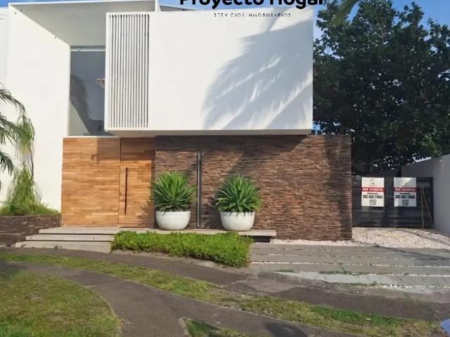Casa en Venta o Renta en Condominio Villa Magna, Colima