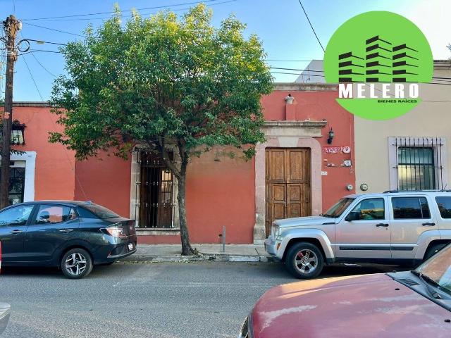 CASA EN VENTA O RENTA EN CALLE GOMEZ PALACIO