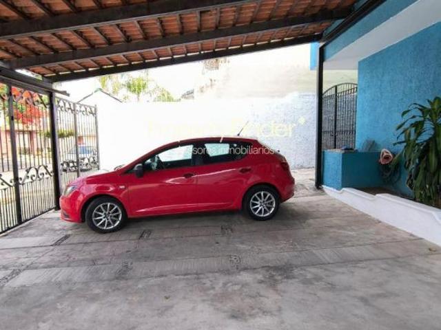 CASA EN VENTA O RENTA EN BUGAMBILIAS