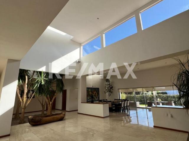 CASA EN VENTA O RENTA EN EL CAMPANARIO QUERETARO
