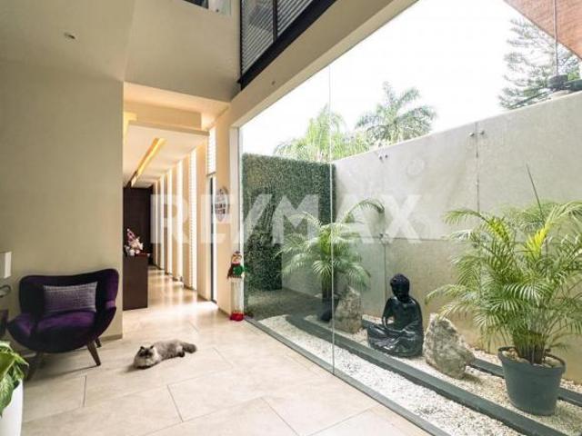 Casa en venta o renta en exclusiva privada Bosques de Altabrisa Mérida Yucatán 4