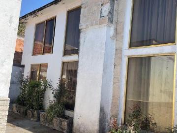 Casa en Venta o Renta en Felipe Villanueva, Toluca Centro