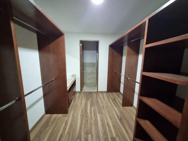 Casa en VENTA o RENTA en Lomas del Pedregal