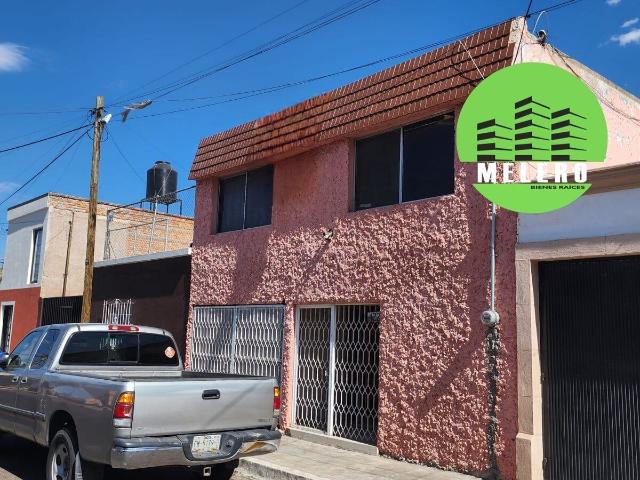 CASA EN VENTA O RENTA EN ZONA CENTRO