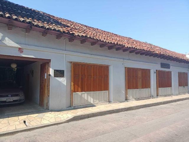 CASA EN VENTA O RENTA SAN CRISTOBAL DE LAS CASAS CON LOCAL COMERCIAL