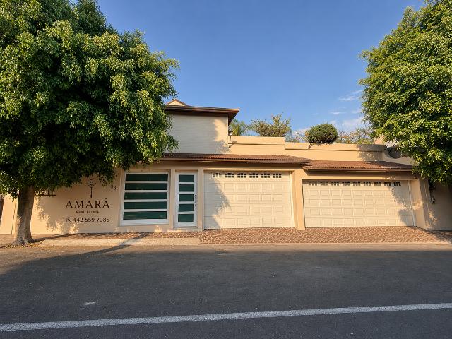 CASA EN VENTA O RENTA PEDREGAL DE QUERÉTARO